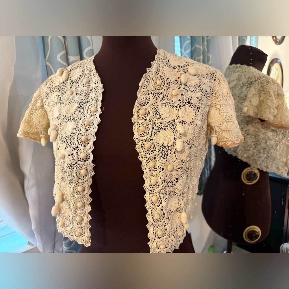 **SOLD** Victorian Era Irish Lace authentic handmade piece. One of a kind.